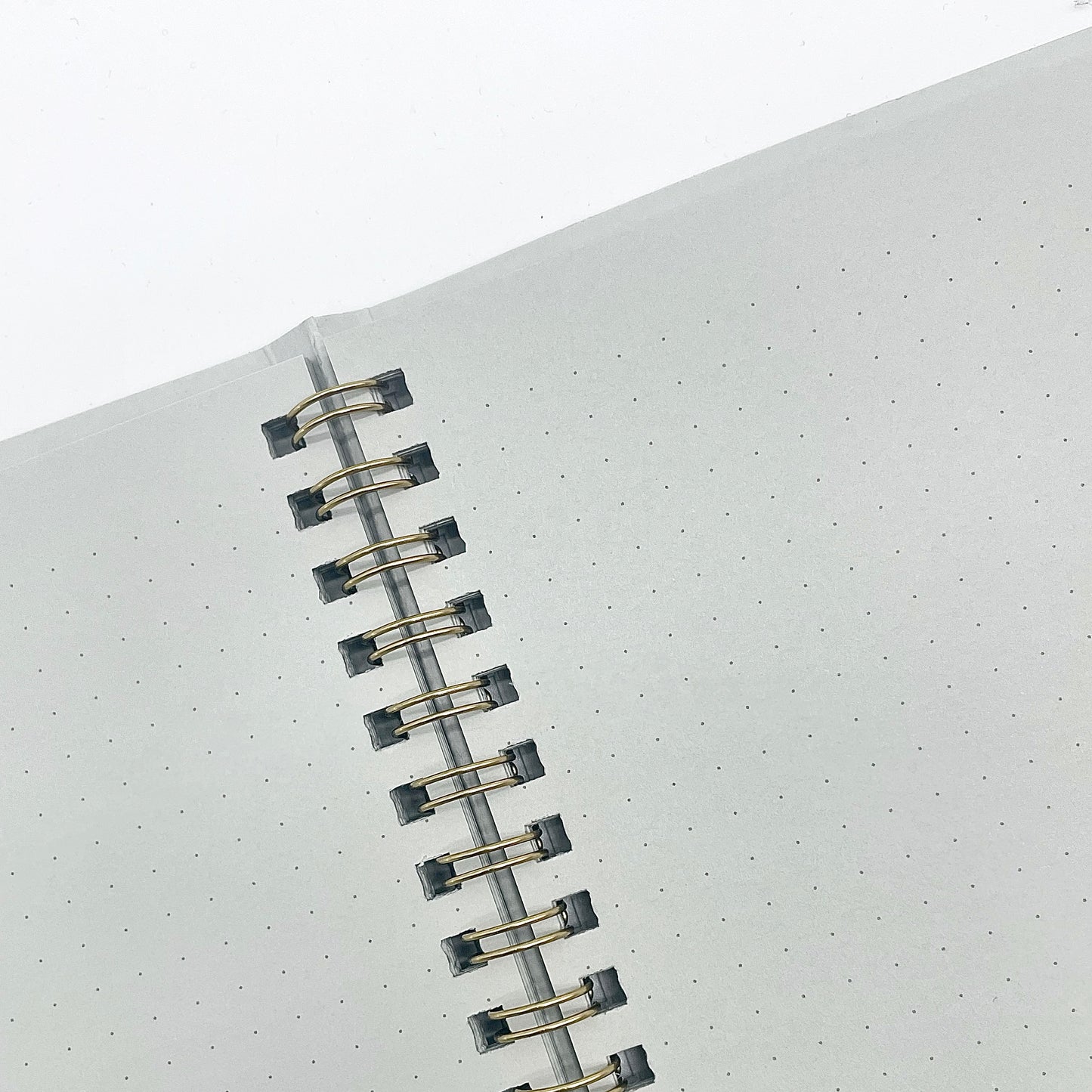 Midori Colour A5 Coil Notebook - Dot Grid