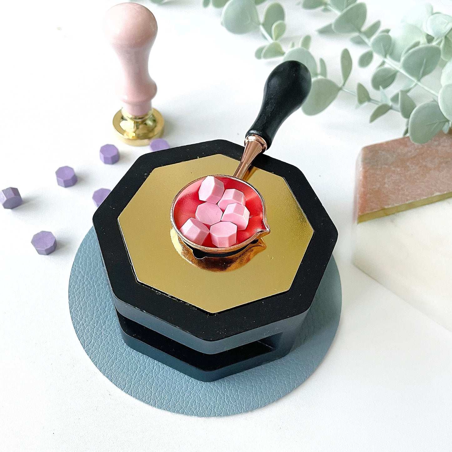 Wax Seal Furnace - Black