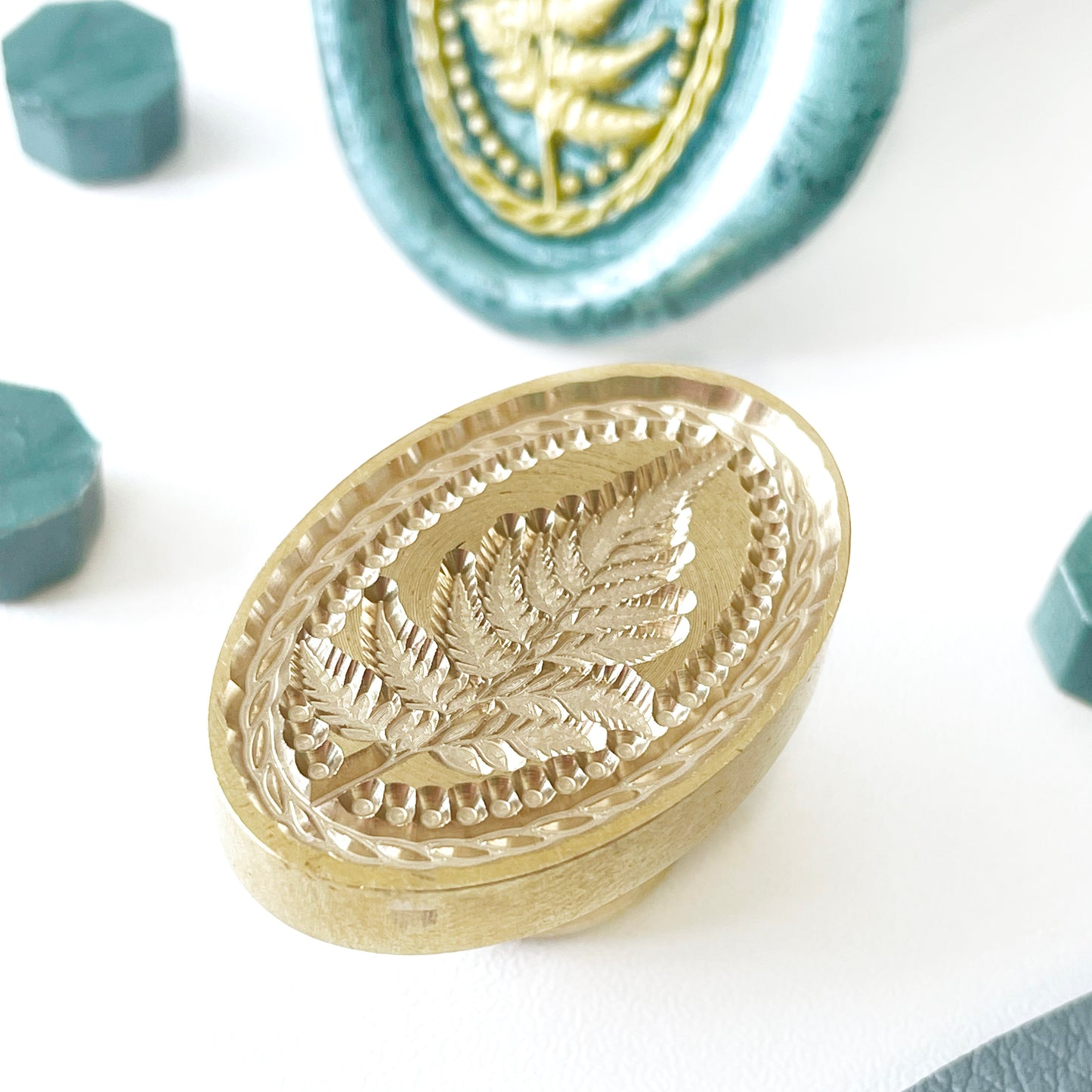 Oval Leaf Wax Seal Head