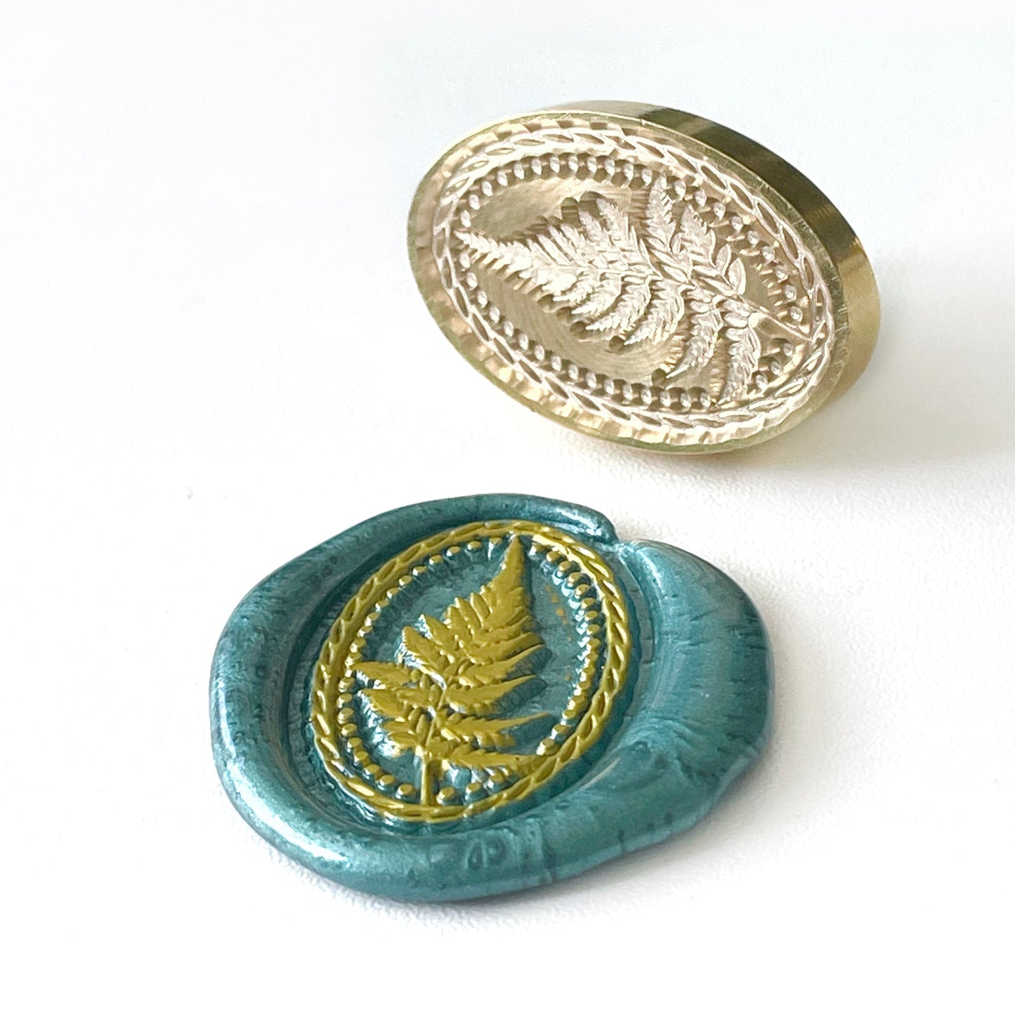 Oval Leaf Wax Seal Head